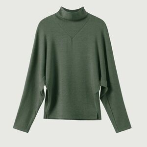 OGL Heavy Thermal Turtleneck Dolman Top small
